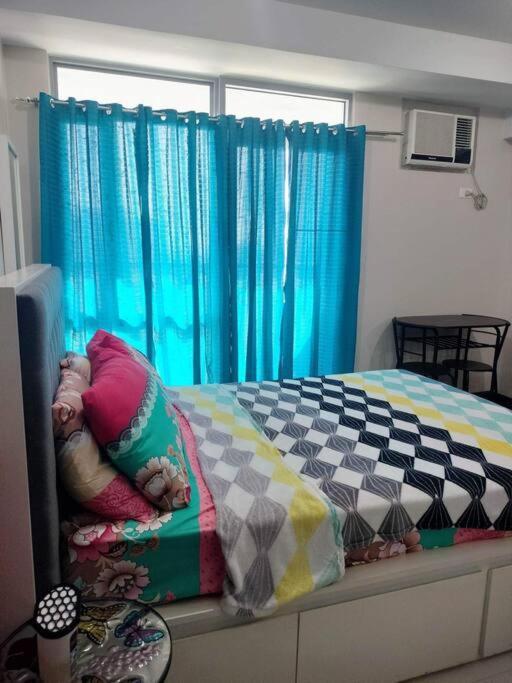 Cubao Manhattanheights U31N Tb, Studio Unit 马尼拉 外观 照片
